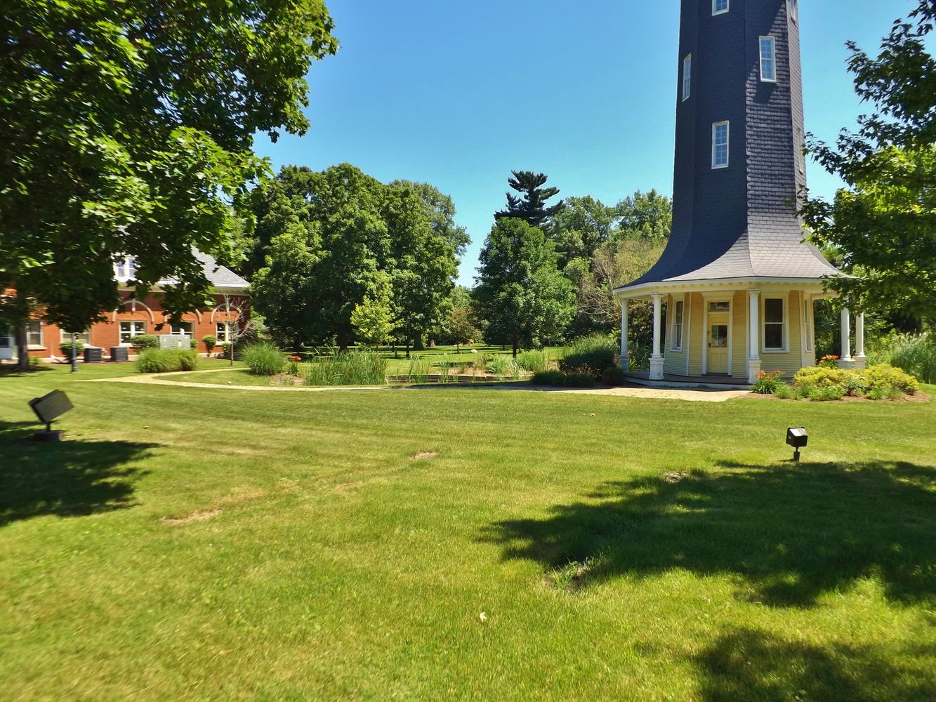 101 W South St, Dwight, IL 60420